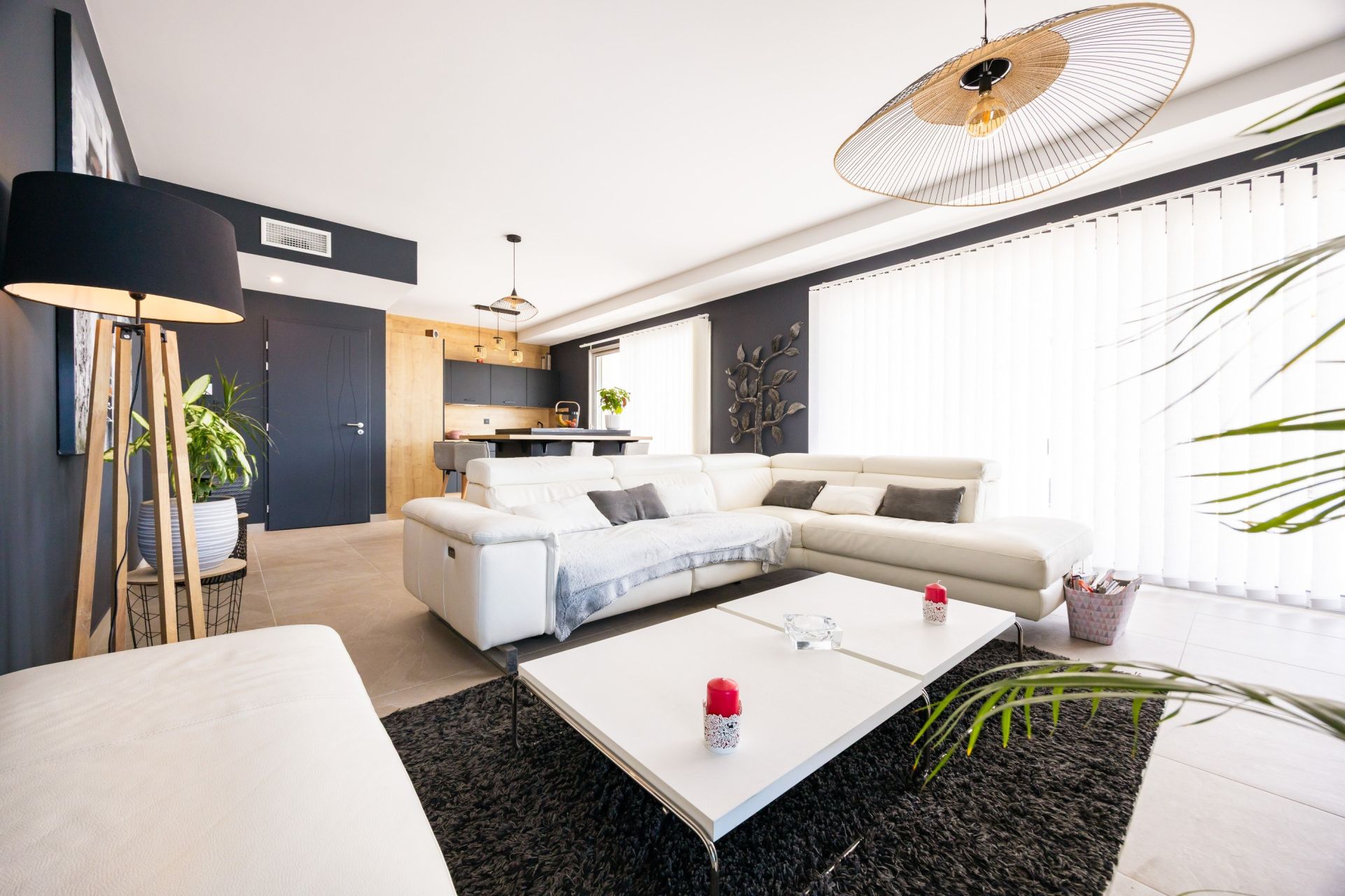 luxury apartment 3 Rooms for sale on NARBONNE (11100)