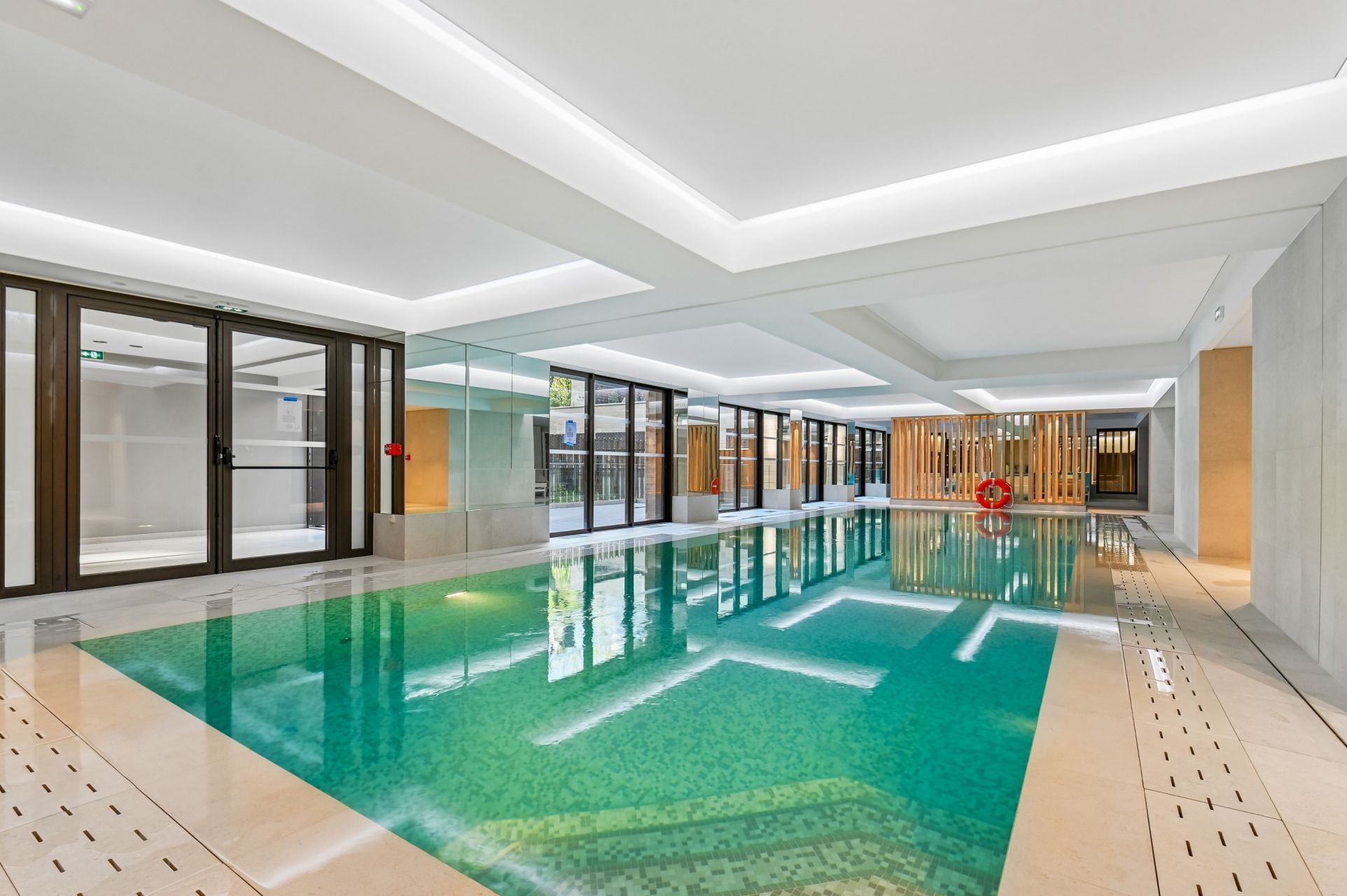 luxury apartment 3 Rooms for sale on NEUILLY SUR SEINE (92200)