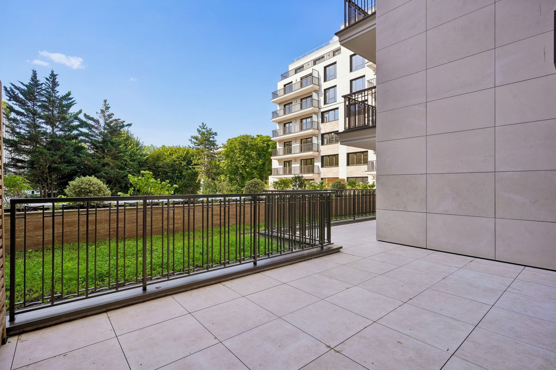 luxury apartment 3 Rooms for sale on NEUILLY SUR SEINE (92200)