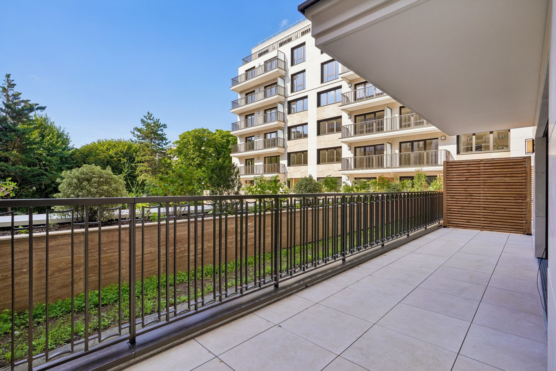luxury apartment 3 Rooms for sale on NEUILLY SUR SEINE (92200)