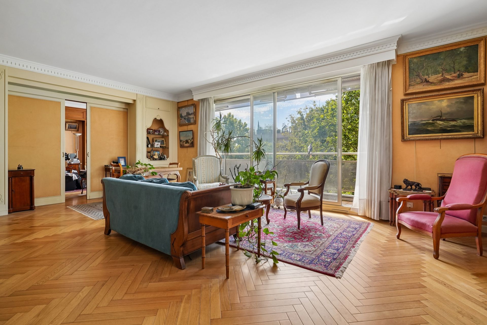 luxury apartment 7 Rooms for sale on PARIS (75016)