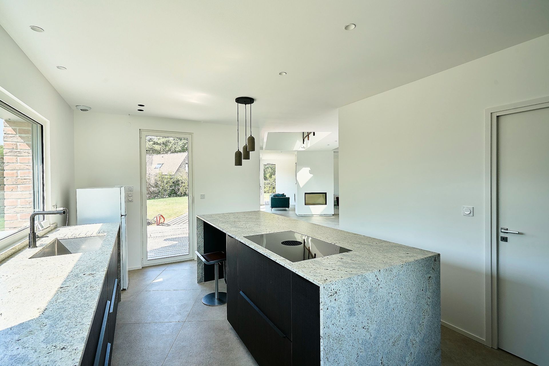 maison de luxe 9 Pièces en location sur CROIX (59170)