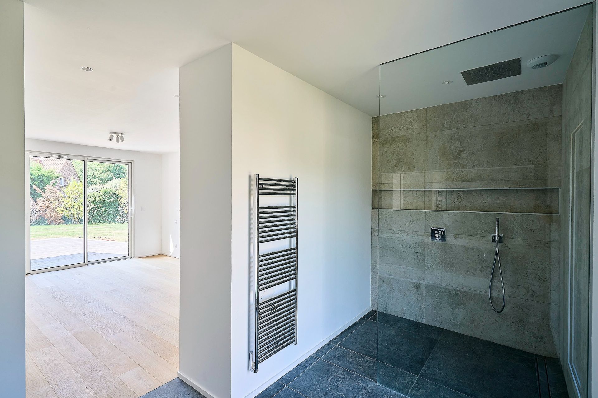 maison de luxe 9 Pièces en location sur CROIX (59170)