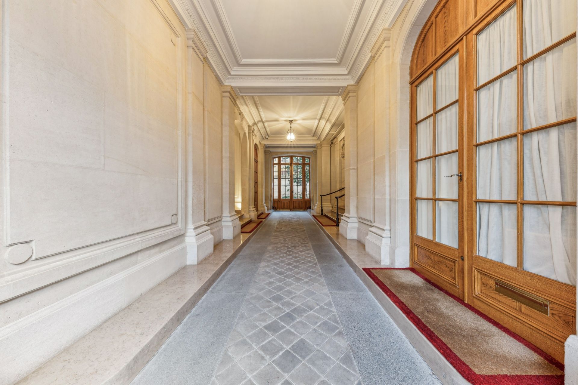 luxury apartment 7 Rooms for sale on PARIS (75016)