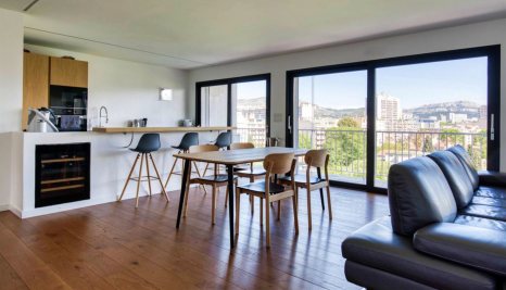 Rental Luxury apartment Marseille 8 4&nbsp;Rooms 110&nbsp;m²