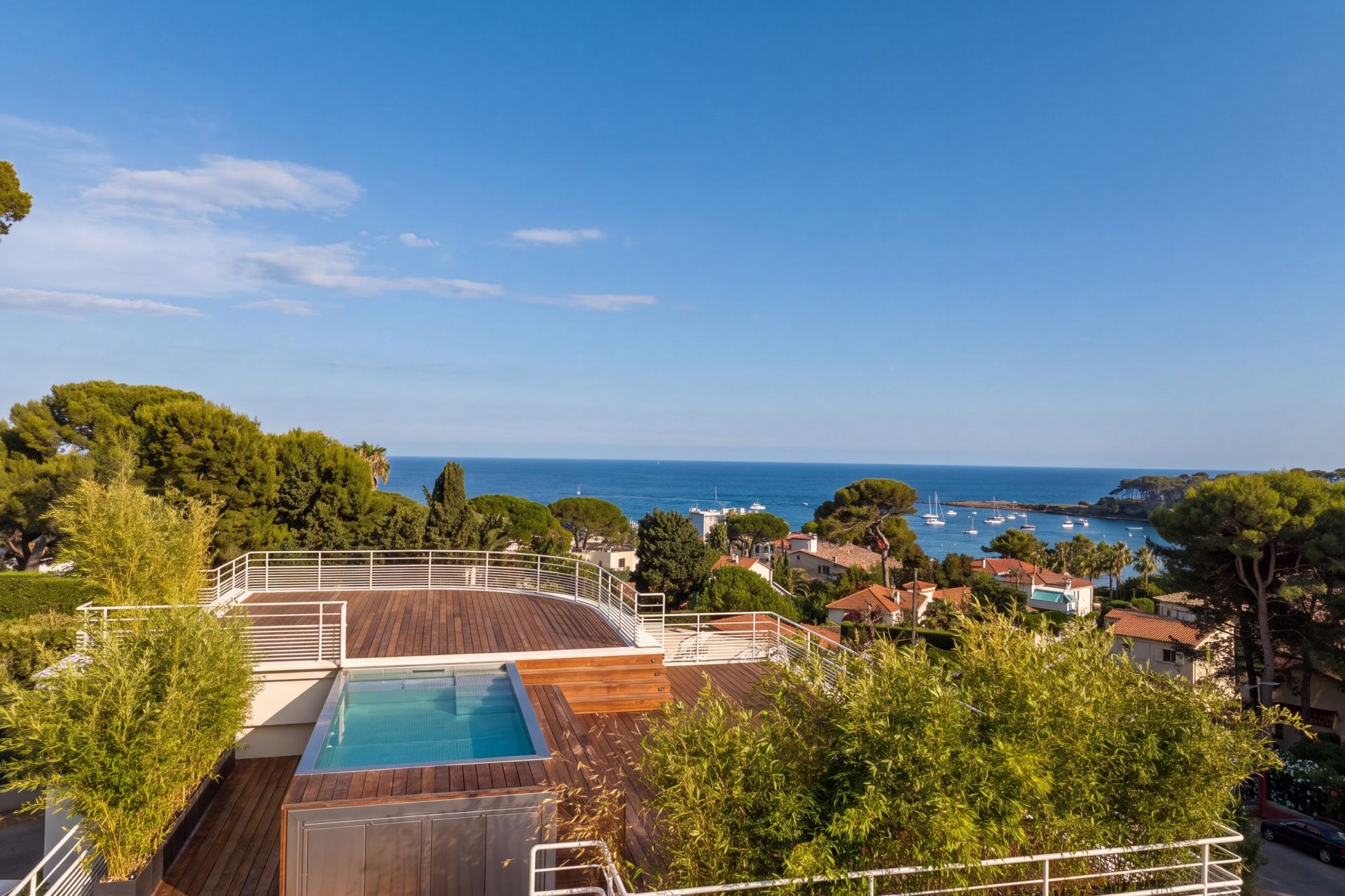 villa de luxe 8 Pièces en vente sur CAP D ANTIBES (06160)