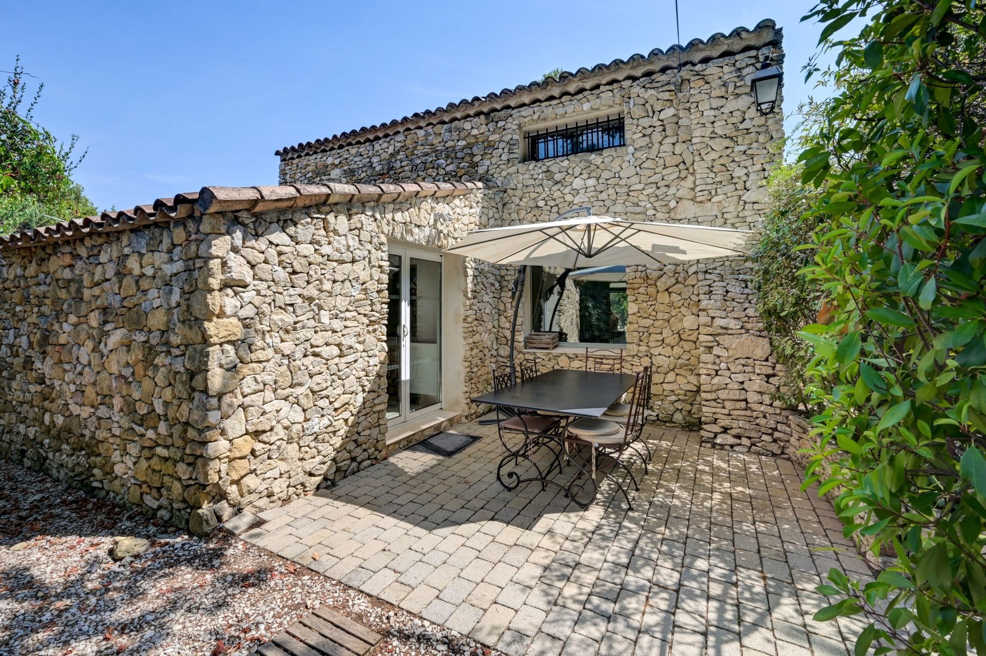 maison de luxe 8 Pièces en vente sur LAURIS (84360)