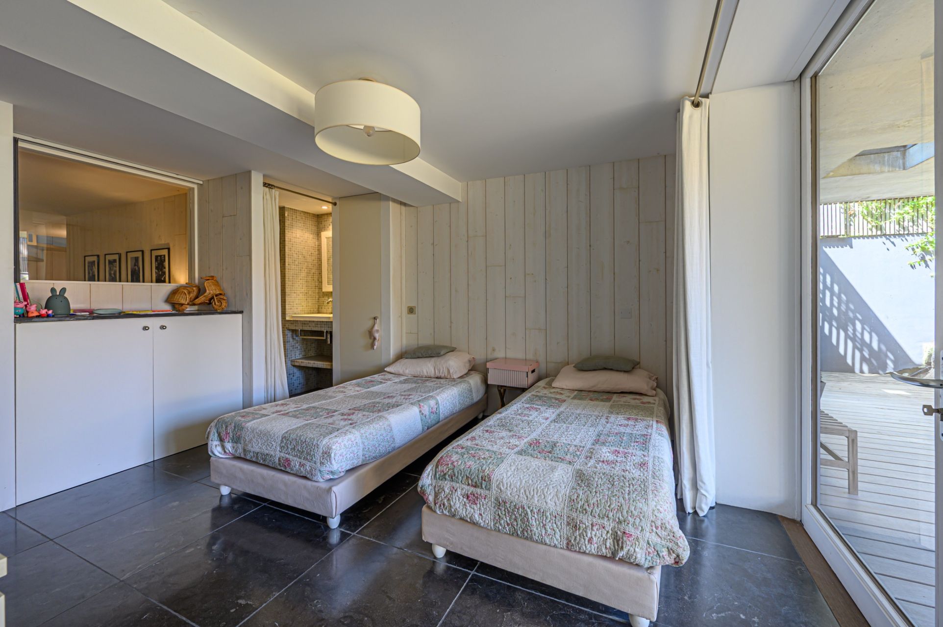 luxury house 7 Rooms for sale on LA BAULE (44500)