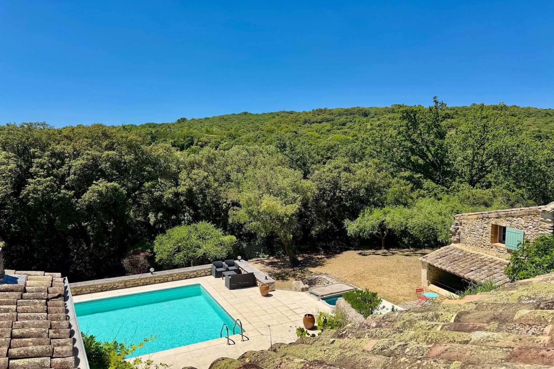 luxury house 9 Rooms for sale on UZES (30700)