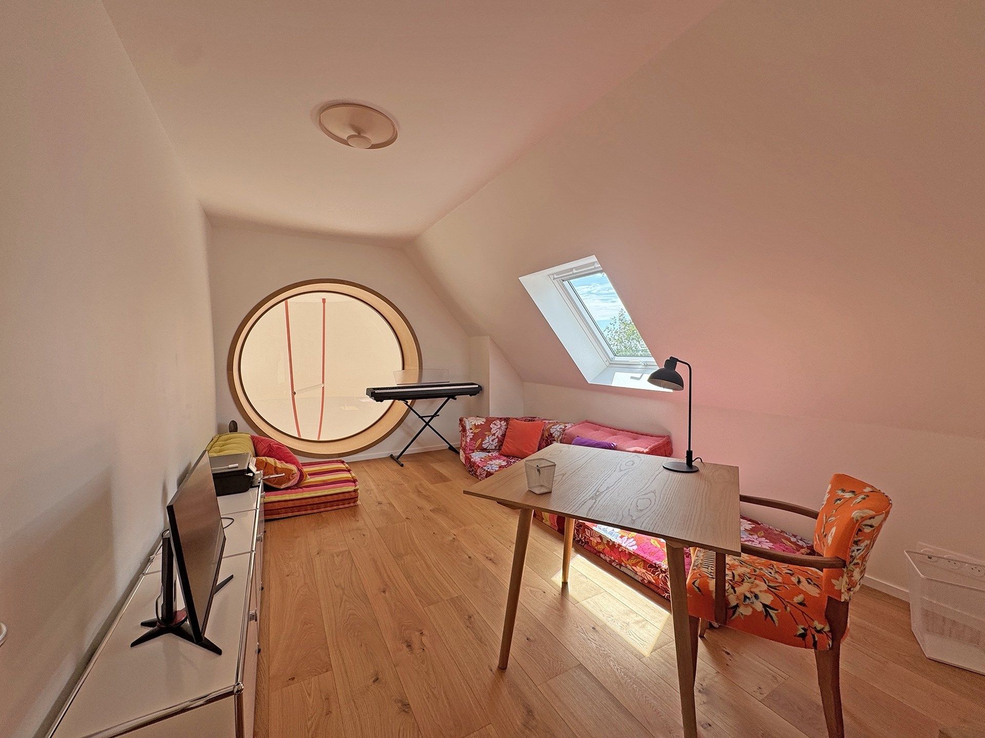 luxury house 10 Rooms for sale on MORGAT (29160)