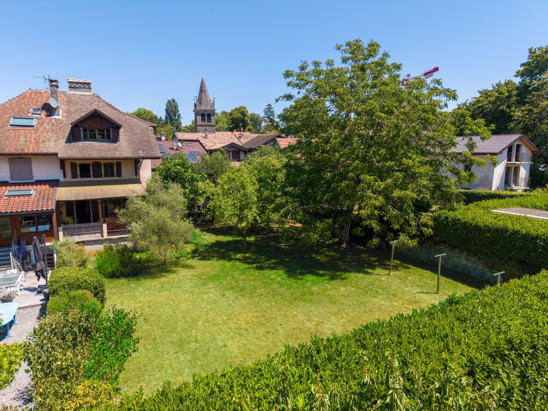  5 Rooms for sale on NERNIER (74140)