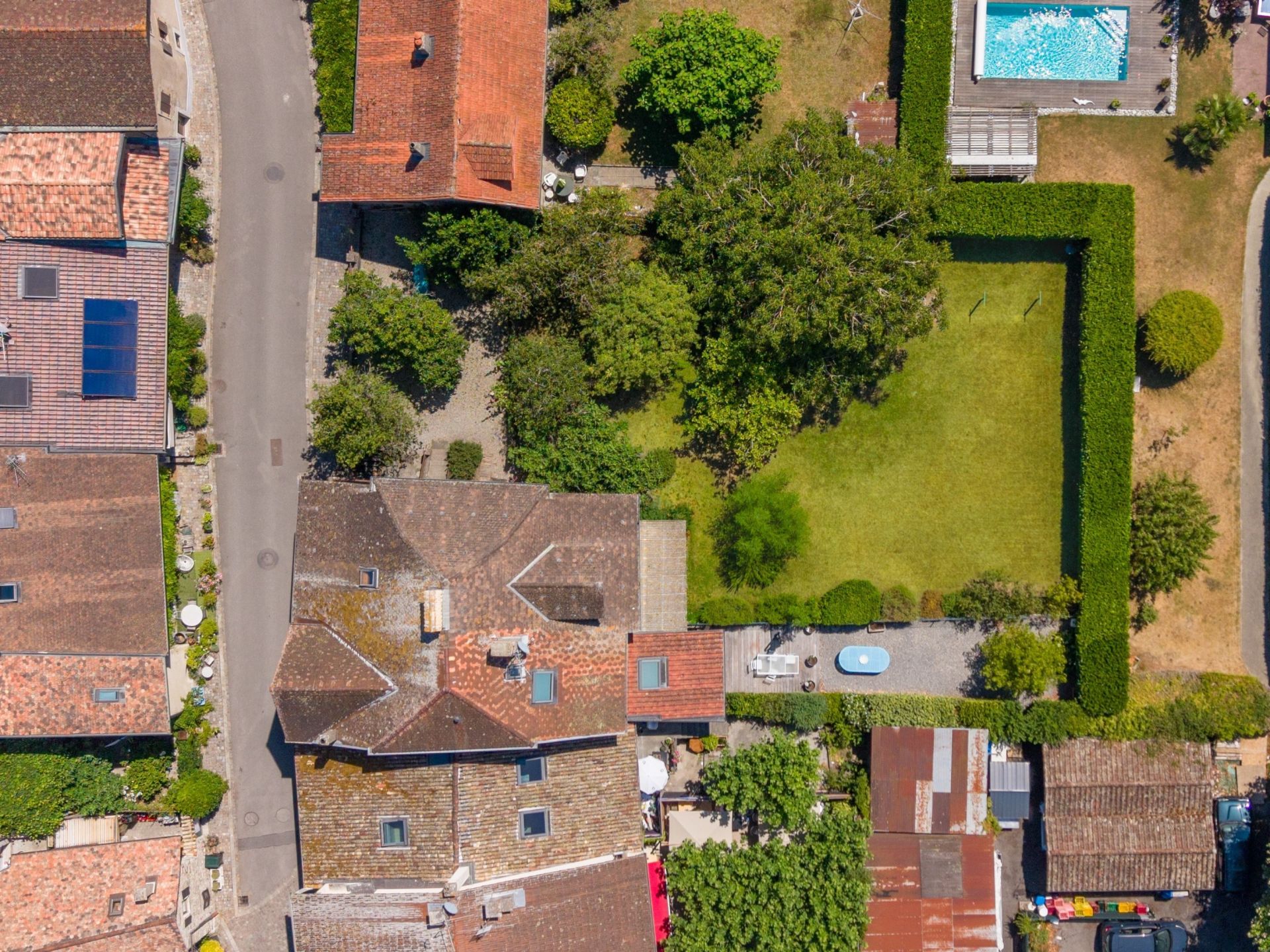  5 Rooms for sale on NERNIER (74140)