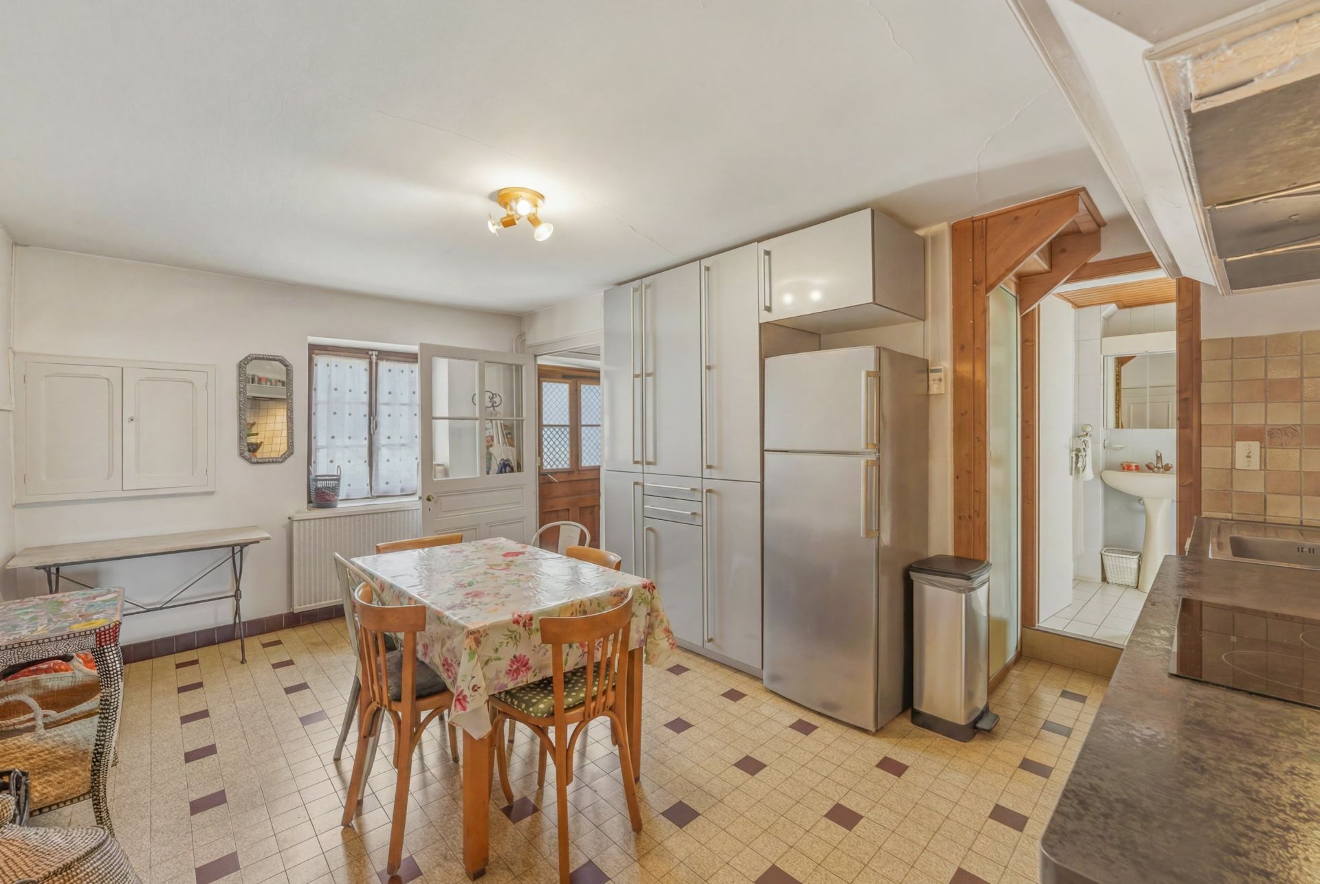  5 Rooms for sale on NERNIER (74140)