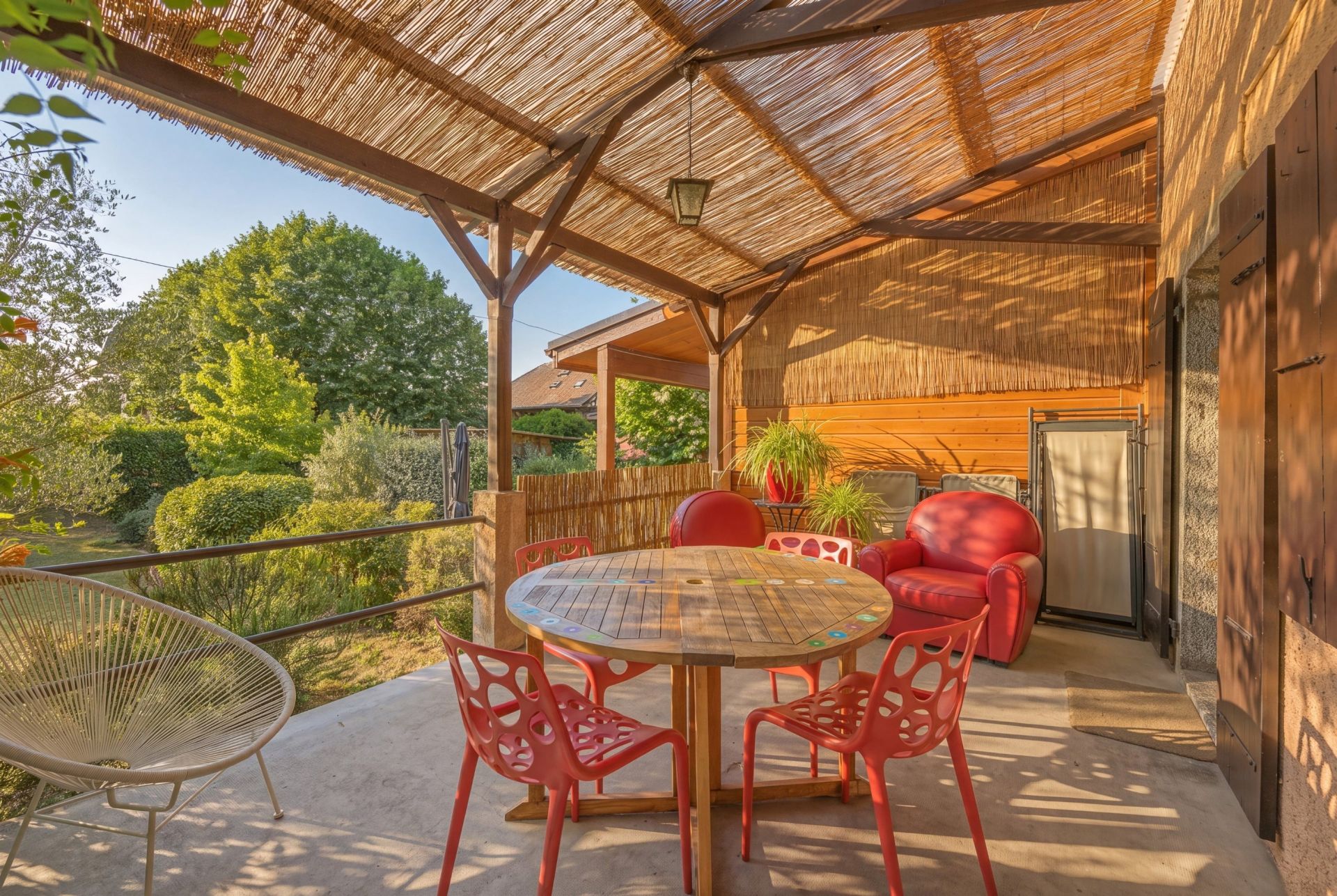  5 Rooms for sale on NERNIER (74140)