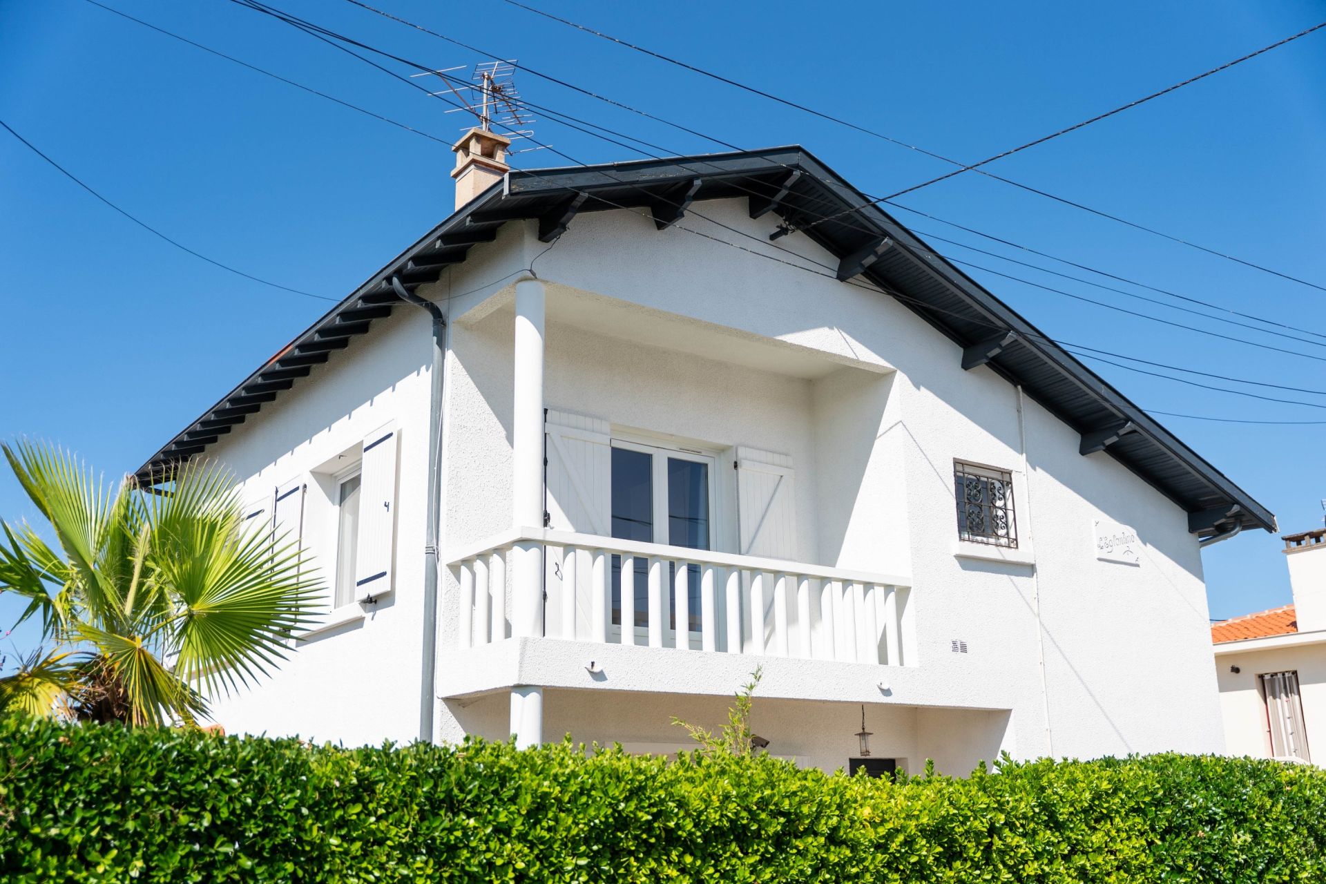 luxury house 4 Rooms for sale on ROYAN (17200)
