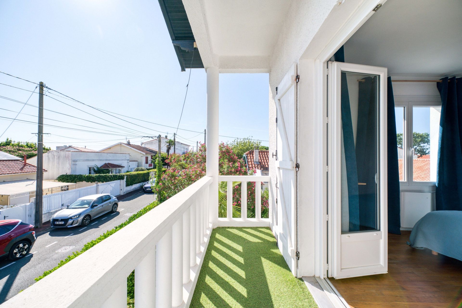 luxury house 4 Rooms for sale on ROYAN (17200)
