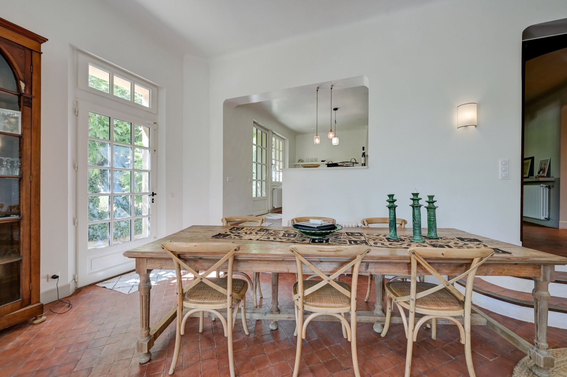 luxury house 7 Rooms for rent on AIX EN PROVENCE (13100)