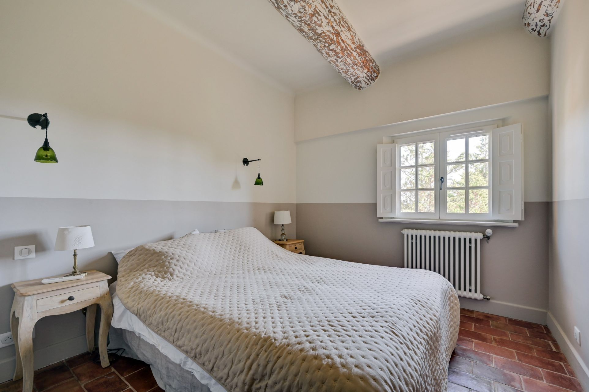 luxury house 7 Rooms for rent on AIX EN PROVENCE (13100)