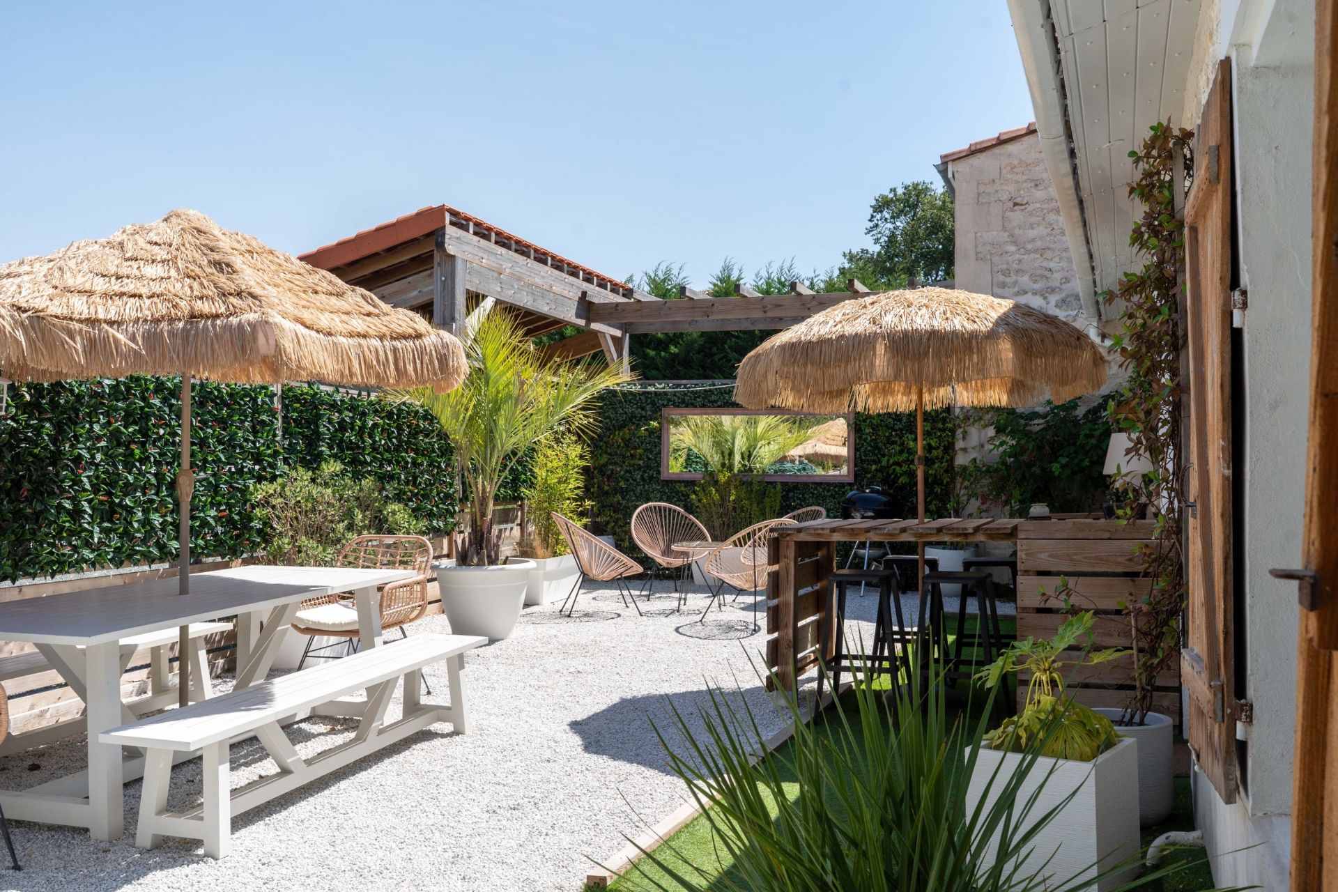 luxury traditional house 6 Rooms for sale on ROYAN (17200)