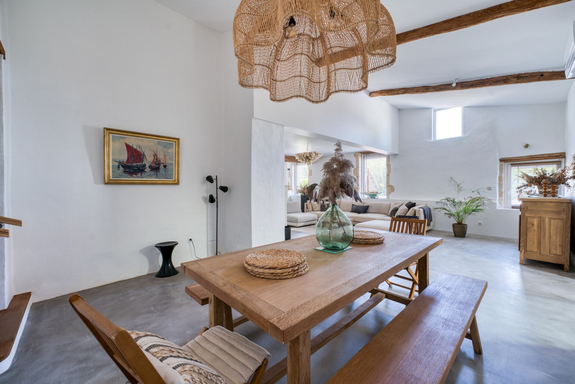luxury traditional house 6 Rooms for sale on ROYAN (17200)