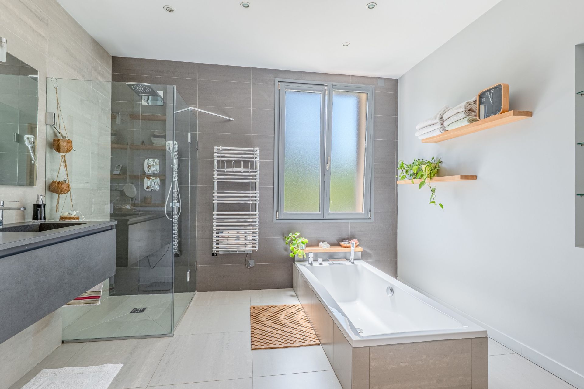 maison de luxe 5 Pièces en vente sur LISSIEU (69380)