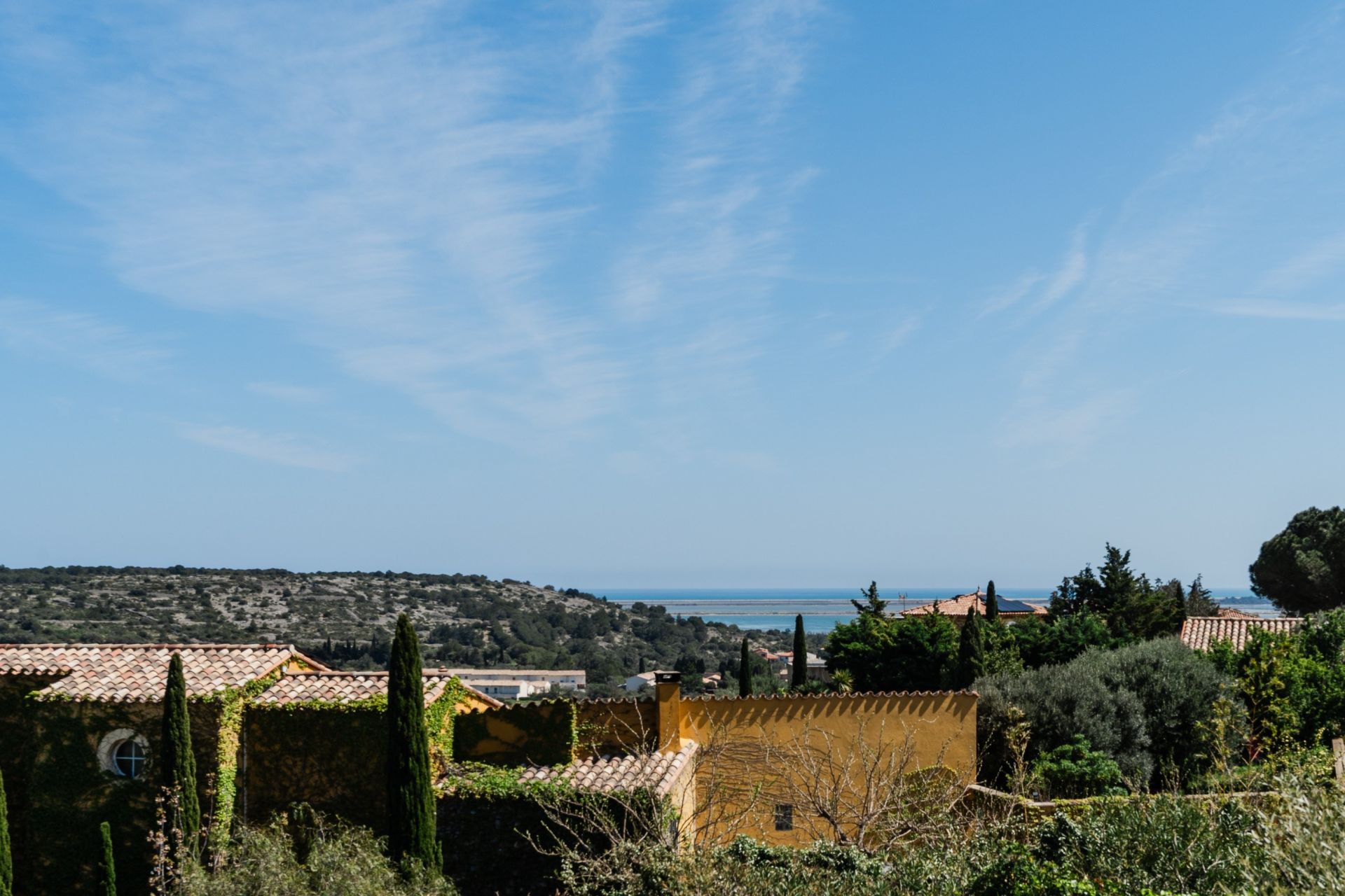 luxury house 8 Rooms for sale on LA PALME (11480)