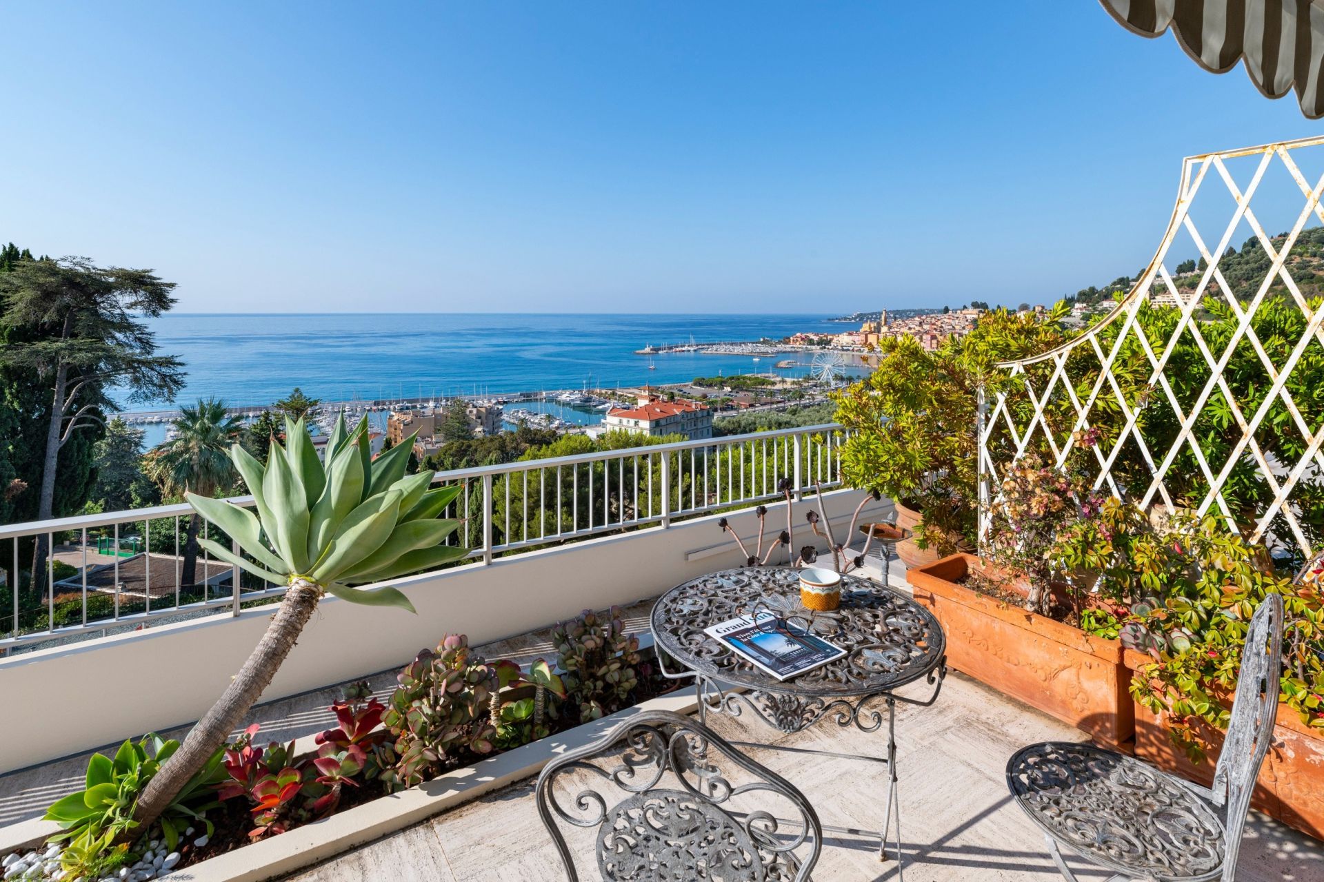 penthouse 7 Pièces en vente sur MENTON (06500)