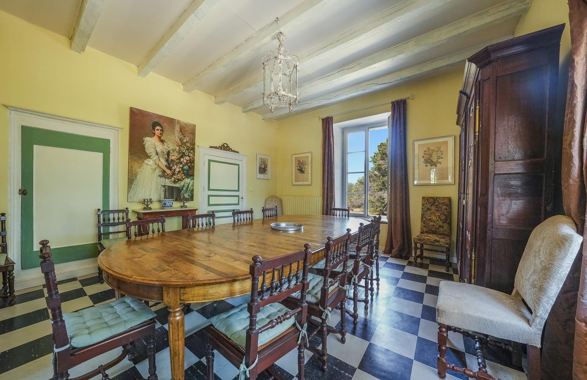 mansion 10 Rooms for sale on SURZUR (56450)