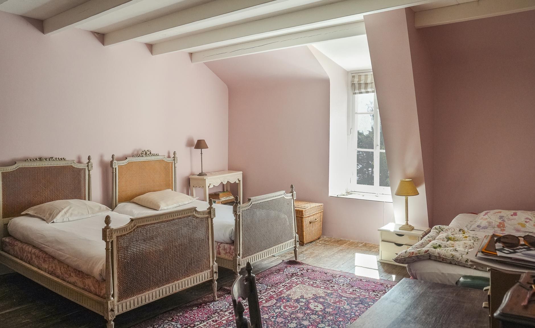 mansion 10 Rooms for sale on SURZUR (56450)
