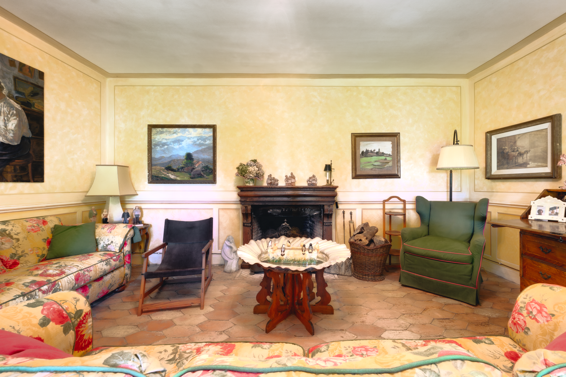 luxury provencale house 8 Rooms for sale on ROQUEBRUNE CAP MARTIN (06190)