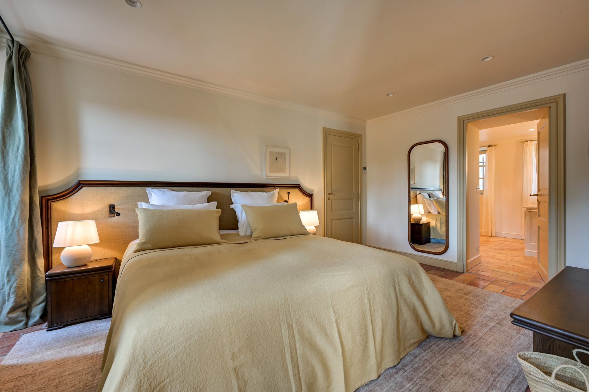 maison de luxe 13 Pièces en location saisonnière sur LE THOLONET (13100)
