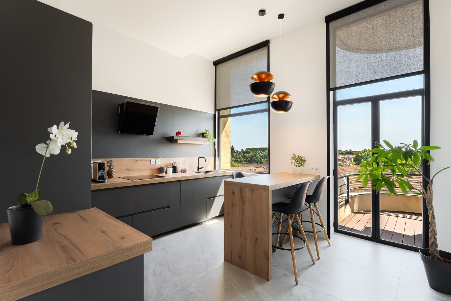 luxury apartment 4 Rooms for sale on MONTPELLIER (34000)