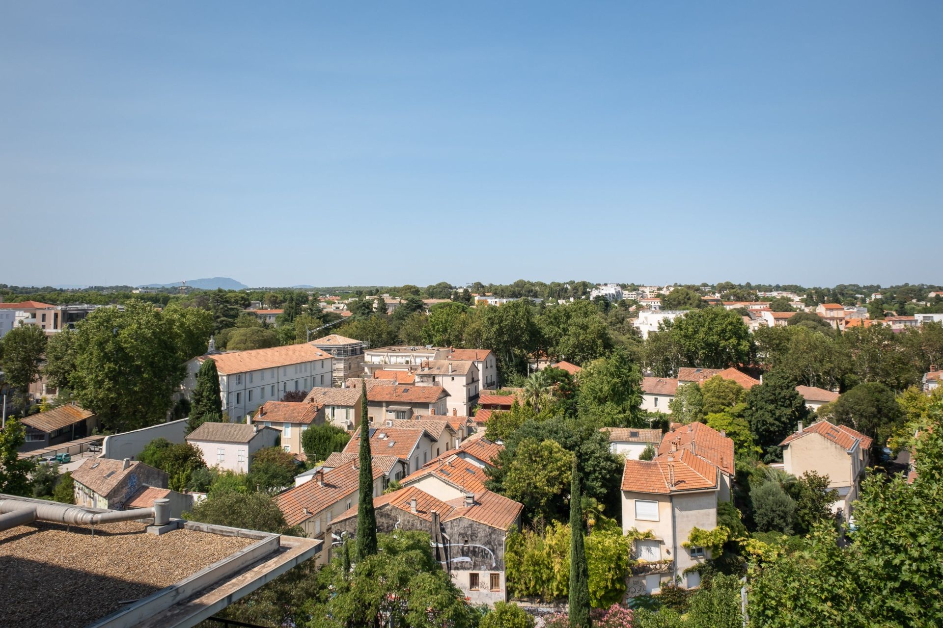 luxury apartment 4 Rooms for sale on MONTPELLIER (34000)