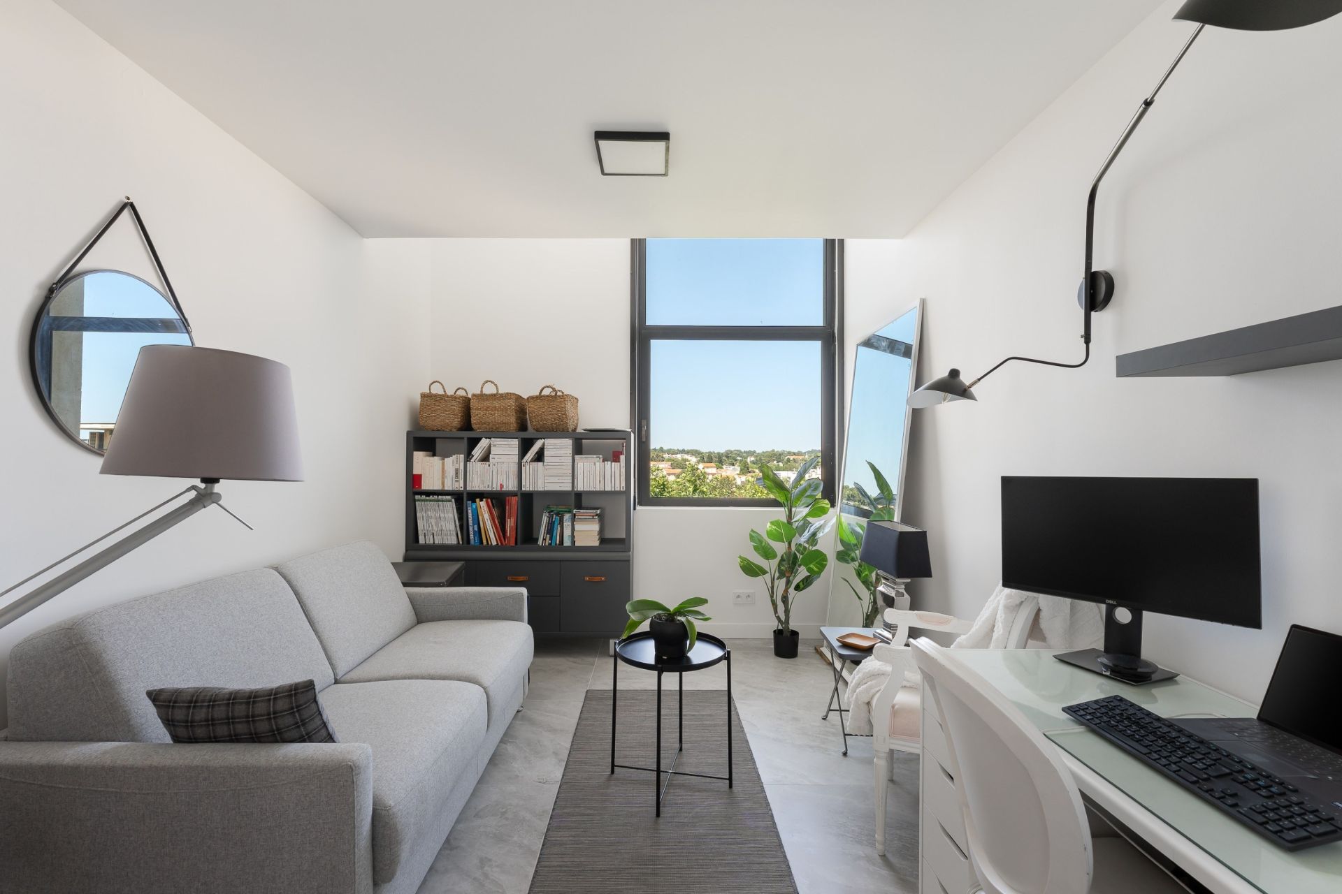 luxury apartment 4 Rooms for sale on MONTPELLIER (34000)