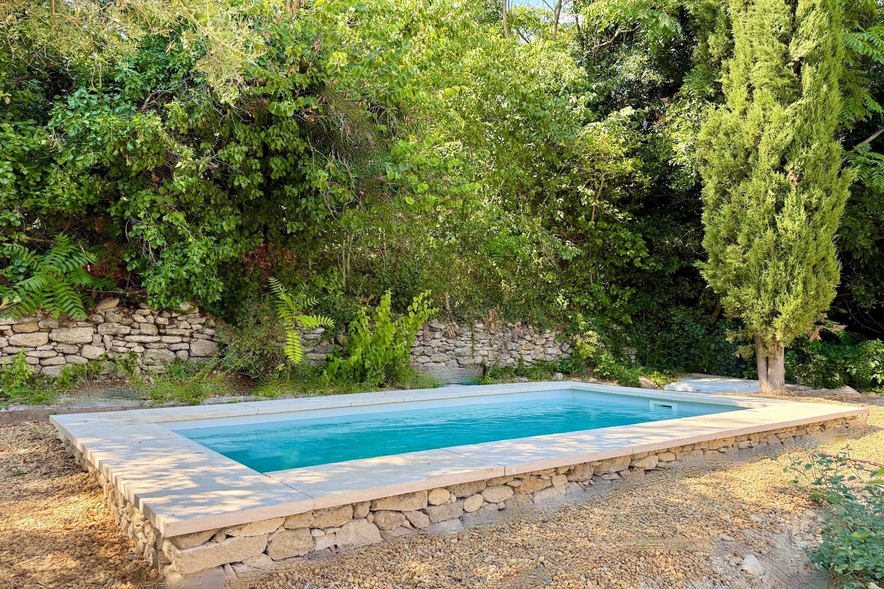 luxury house 5 Rooms for sale on UZES (30700)