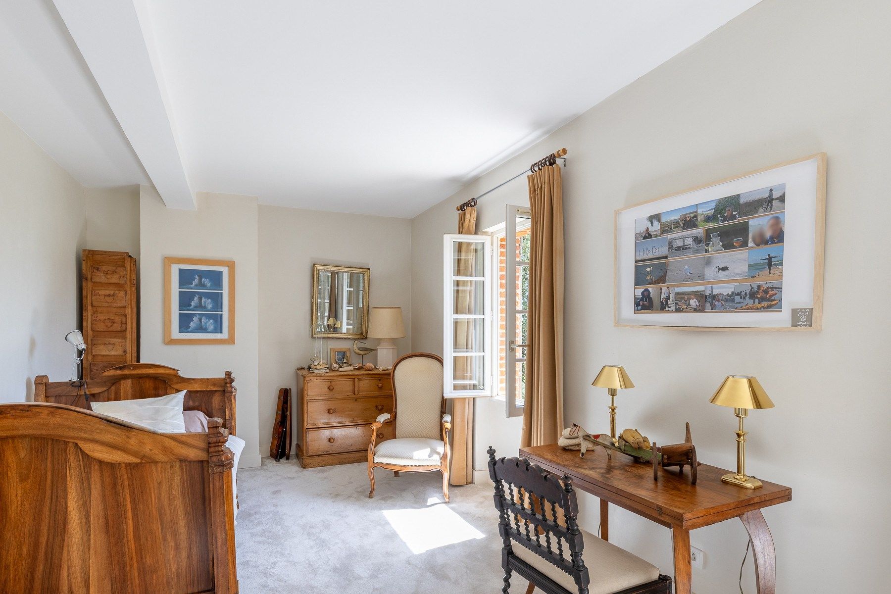 luxury house 10 Rooms for sale on LAVAUR (81500)