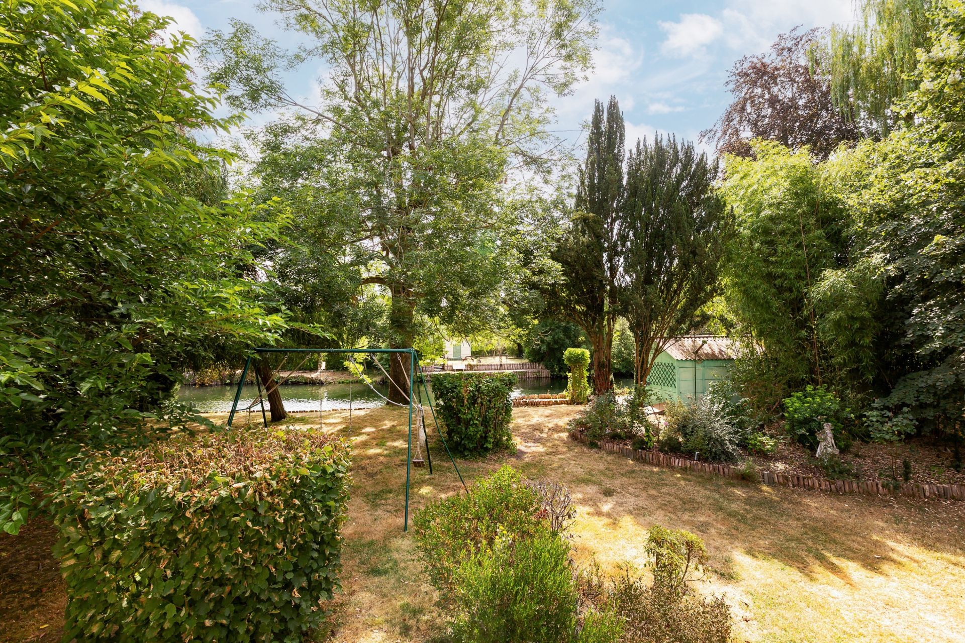 maison de luxe 10 Pièces en vente sur MEREY (27640)