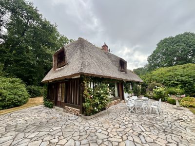 Sale Luxury house Saint-Gatien-des-Bois 5&nbsp;Rooms 100&nbsp;m²