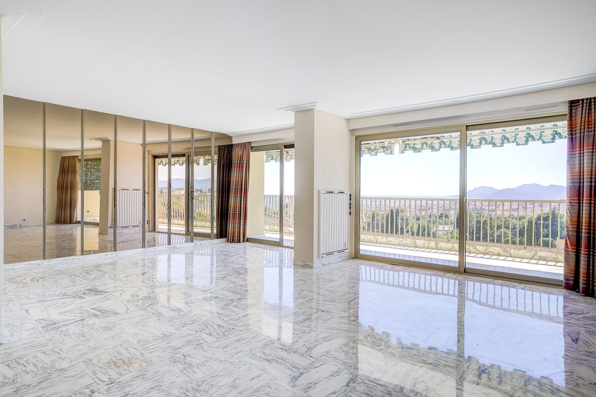 appartement de luxe 3 Pièces en vente sur CANNES (06400)