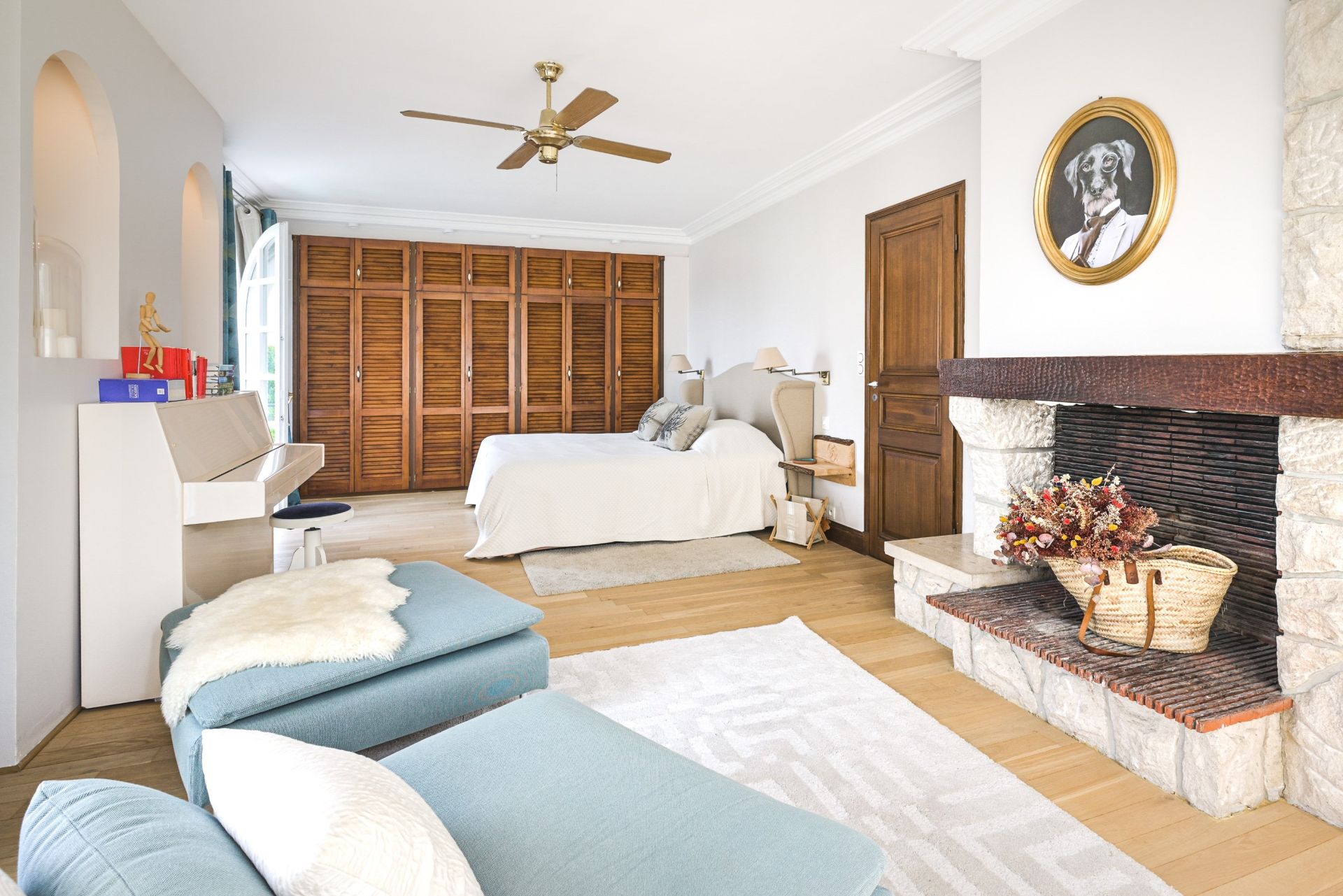 luxury house 7 Rooms for sale on HENDAYE (64700)