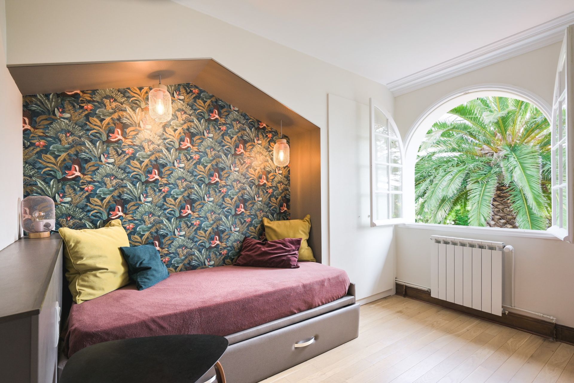 luxury house 7 Rooms for sale on HENDAYE (64700)