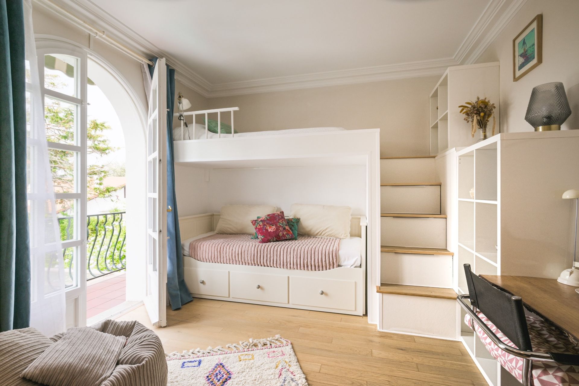 luxury house 7 Rooms for sale on HENDAYE (64700)