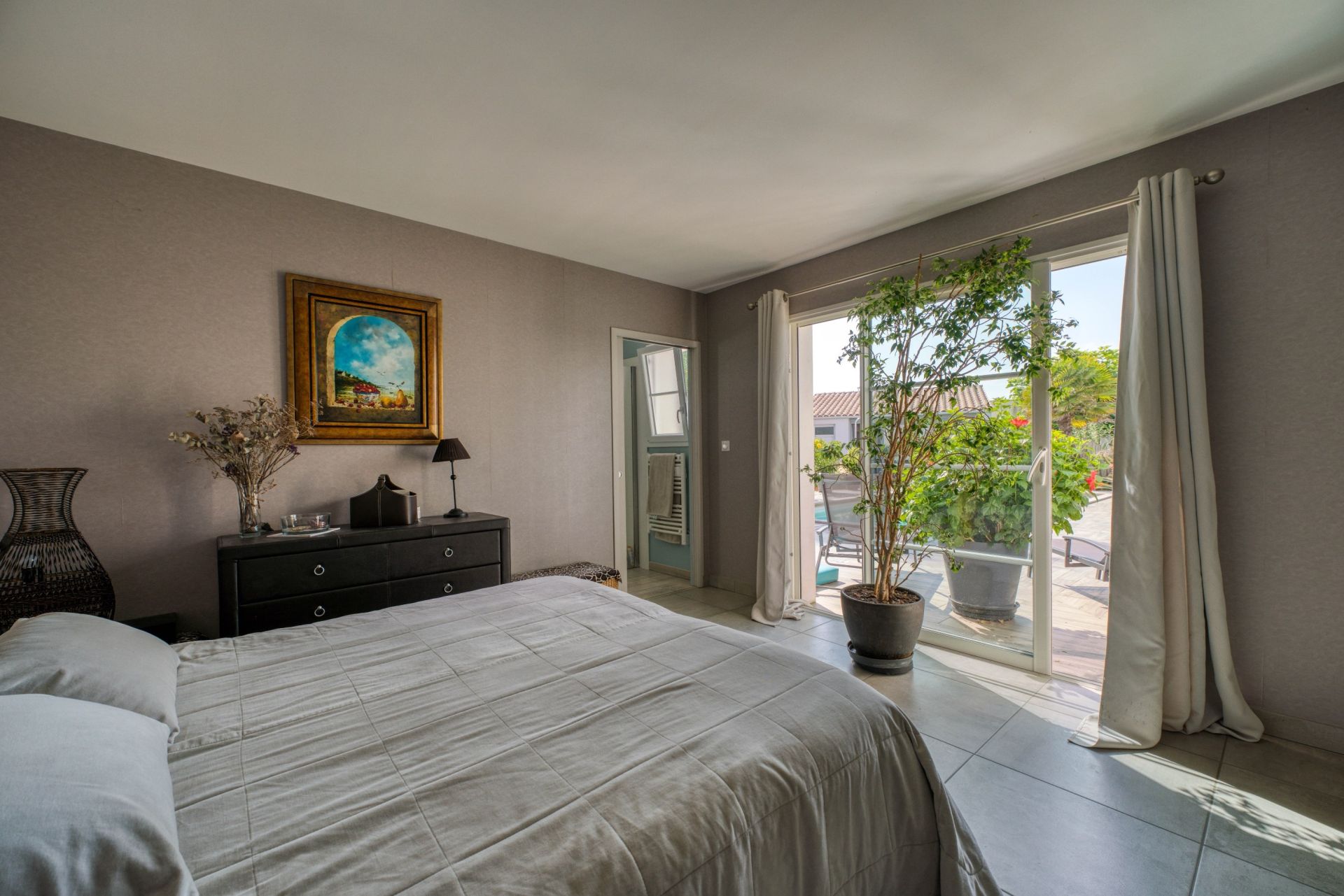 luxury house 5 Rooms for sale on LE GRAND VILLAGE PLAGE (17370)
