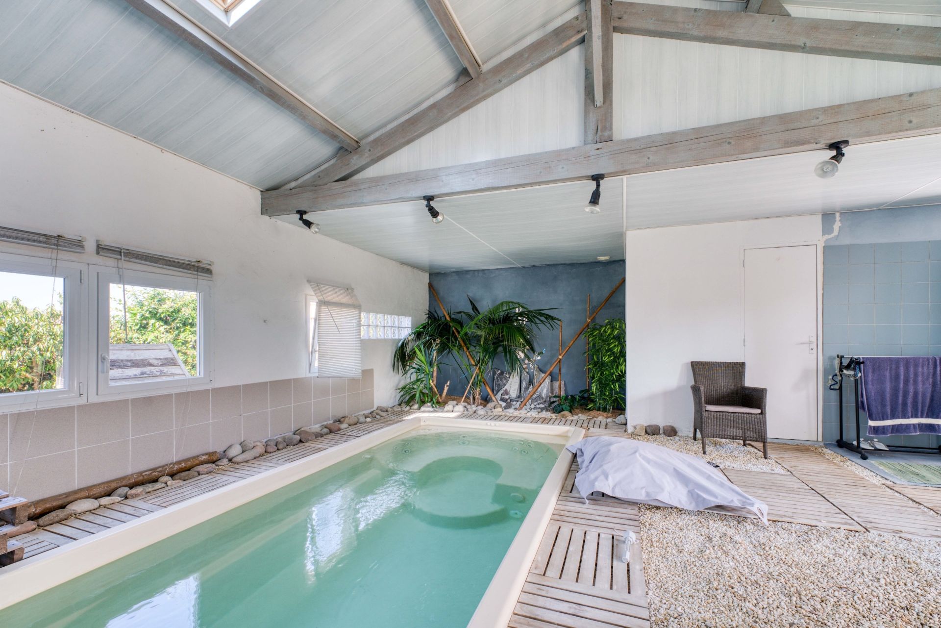 luxury house 7 Rooms for sale on BOURCEFRANC LE CHAPUS (17560)