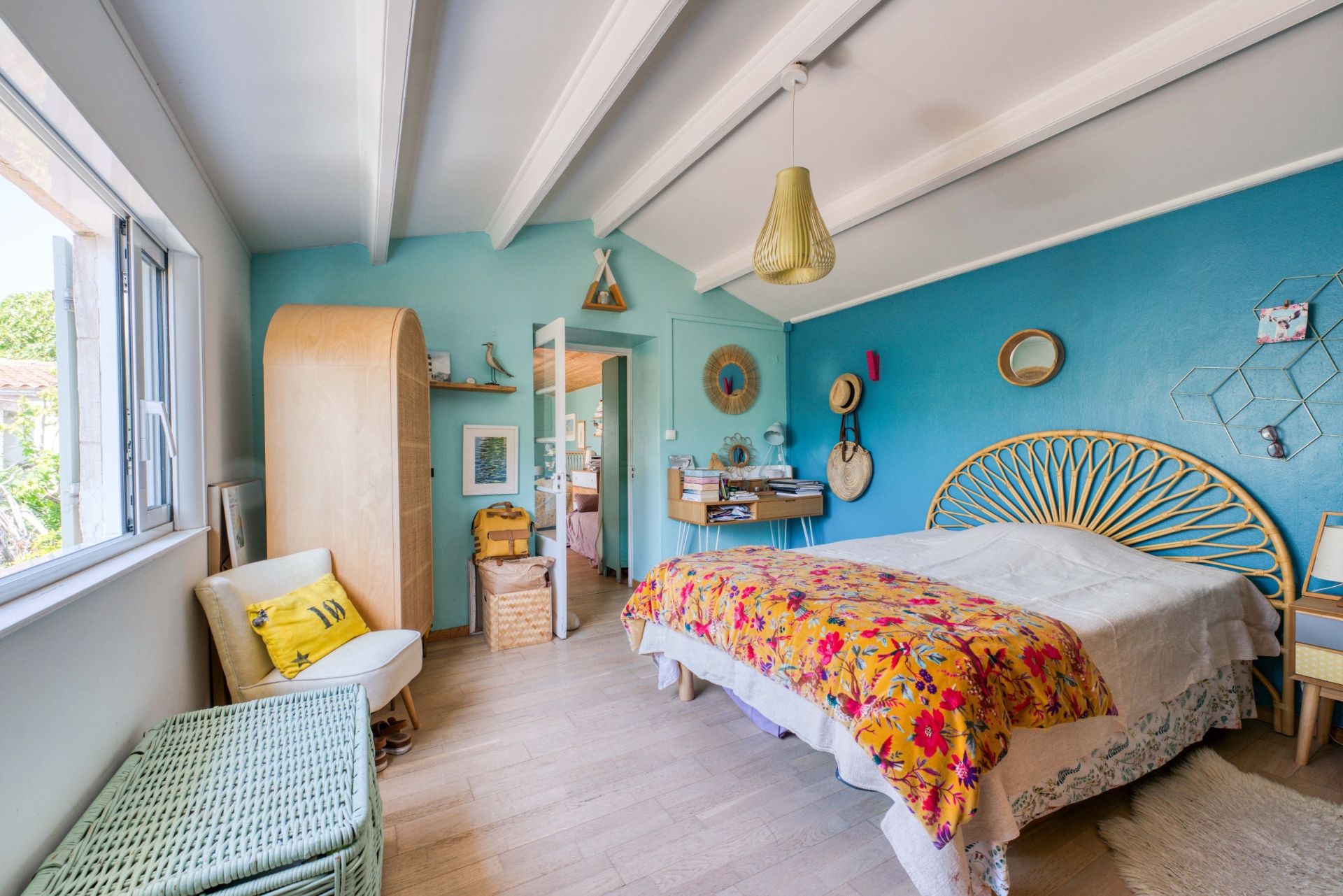 luxury house 4 Rooms for sale on ST DENIS D OLERON (17650)