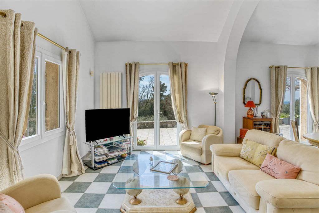 villa de luxe 5 Pièces en vente sur CABRIS (06530)