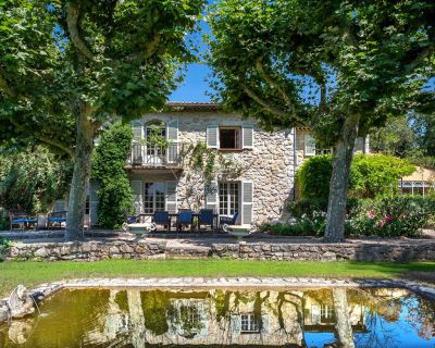 Vente Bastide Châteauneuf-Grasse 12&nbsp;Pièces 344&nbsp;m²