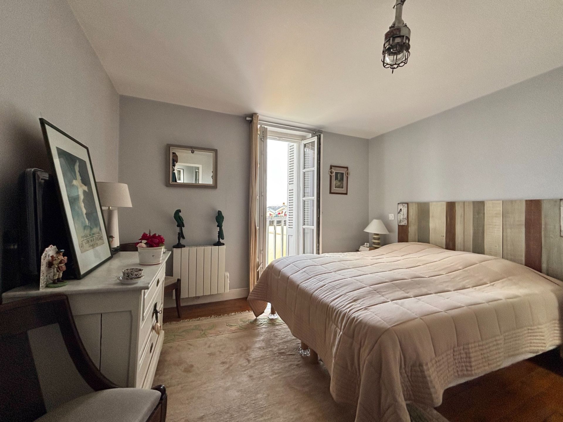 luxury house 4 Rooms for sale on TROUVILLE SUR MER (14360)