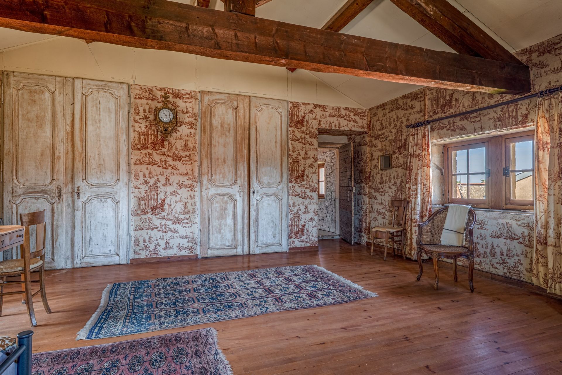 manor house 5 Rooms for sale on MORANCE (69480)