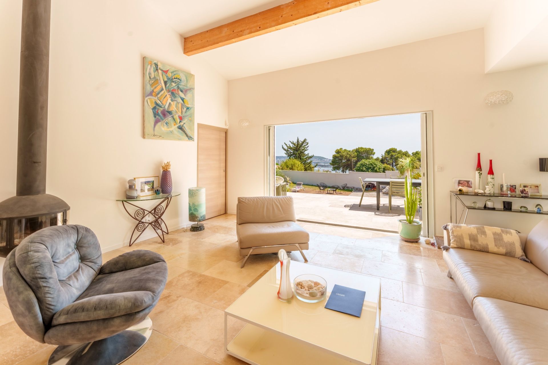 luxury villa 5 Rooms for sale on BOUZIGUES (34140)